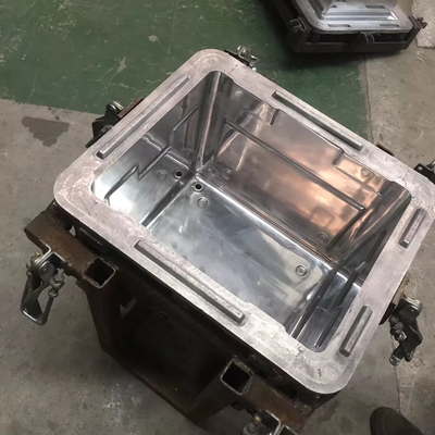 ODM OEM Aluminiowa forma chłodnicza do formowania rotacyjnego LLDPE Formowanie obrotowe z pianką PU