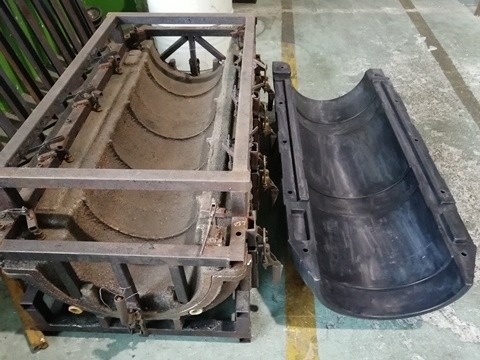 OEM Aluminium Rotation Molding Tooling Plastikowa forma bariery drogowej